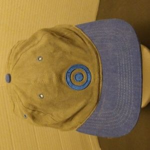 GUC. Neilprydesails tan baseball cap.